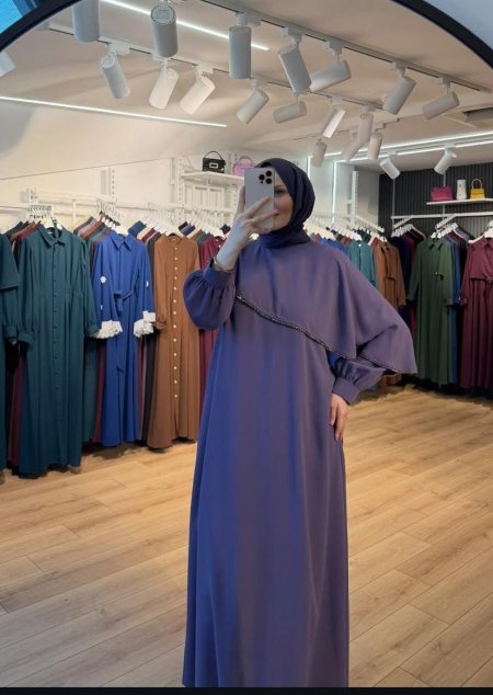 فستان نائله